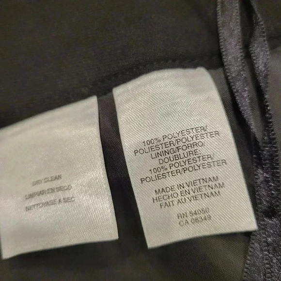 Jones &  Co Black Wrap Skirt NWOT size 6 - Picture 4 of 10